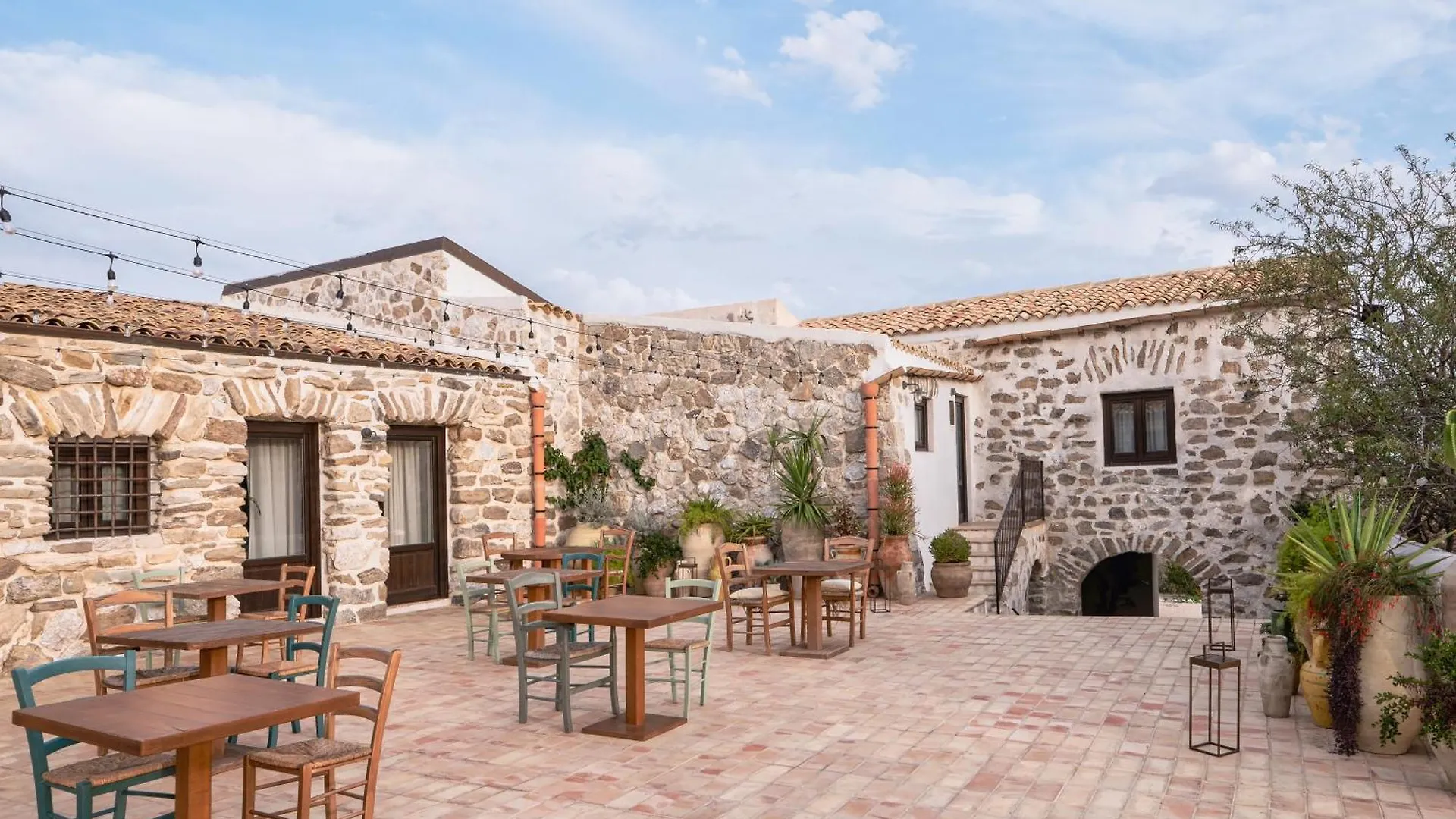 מלון פורטו אמפדוקלה Borgo Delle Pietre איטליה